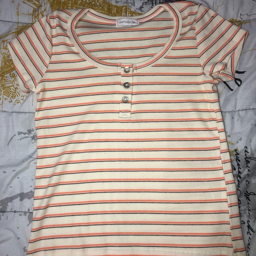Shirt with lines